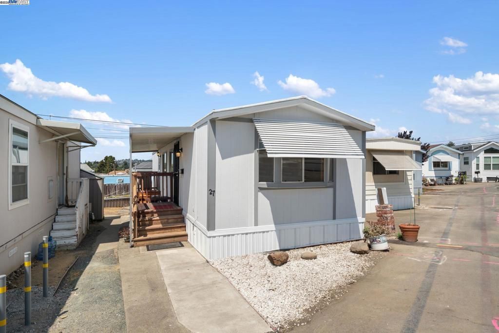 3998 Castro Valley Blvd, Castro Valley, CA 94546