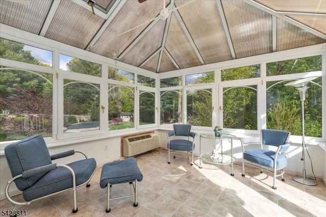 1075 Charles St, Mountainside Boro, NJ 07092