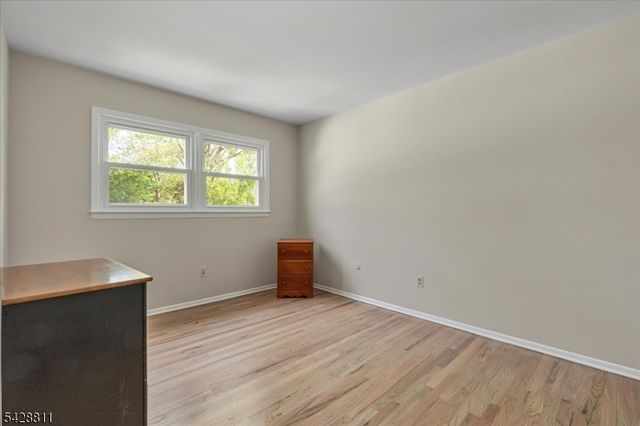1075 Charles St, Mountainside Boro, NJ 07092