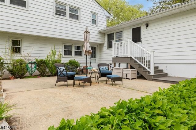 1075 Charles St, Mountainside Boro, NJ 07092