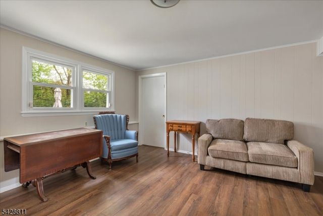 1075 Charles St, Mountainside Boro, NJ 07092