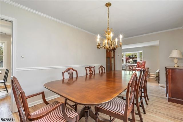 1075 Charles St, Mountainside Boro, NJ 07092