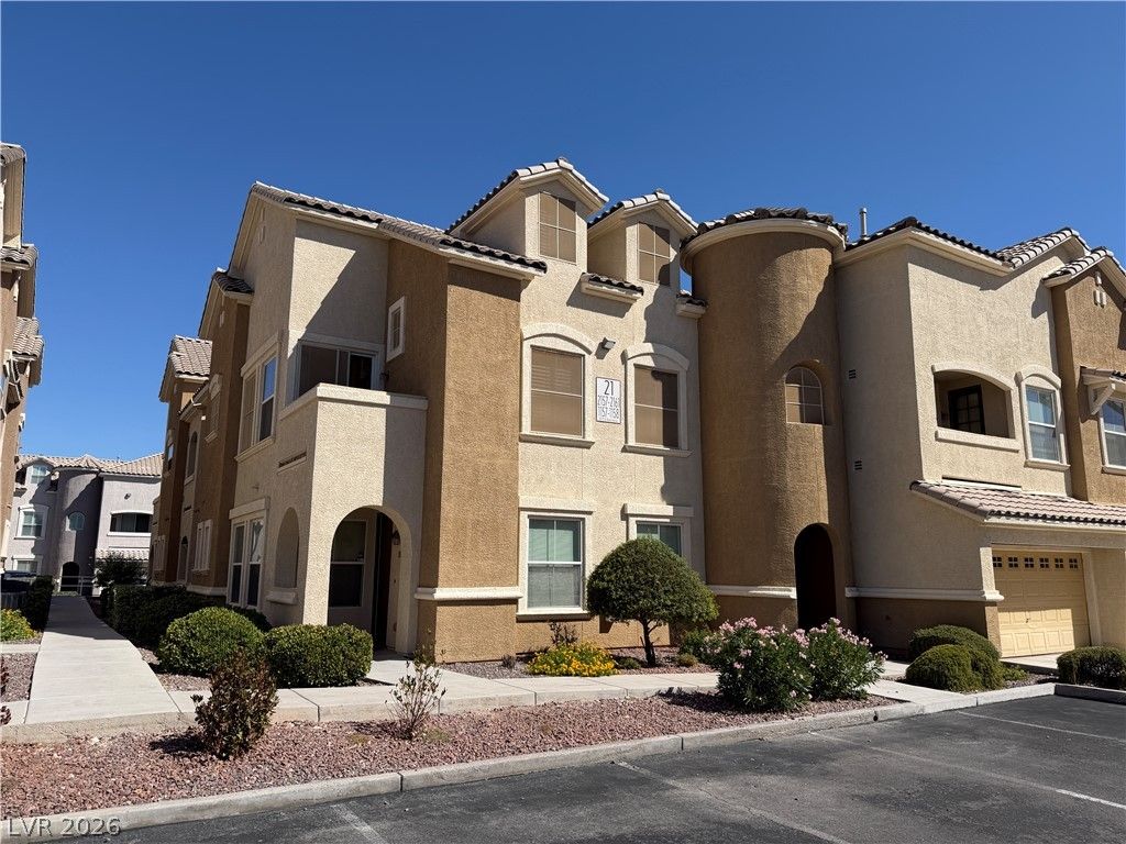 8777 West Maule Avenue 1158, Las Vegas, NV 89148 — exterior