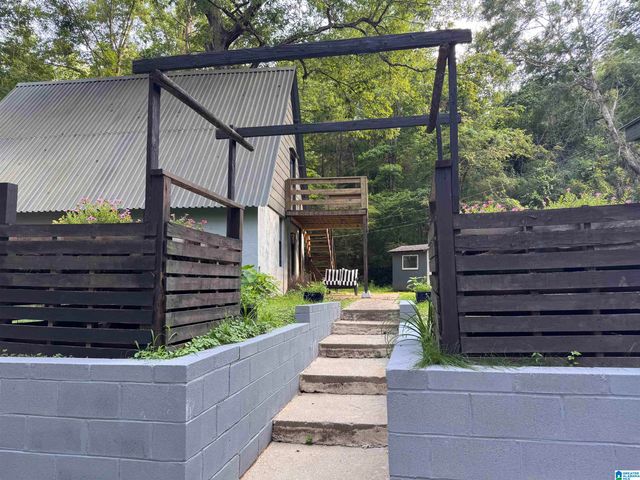 345 COUNTY ROAD 467, Vincent, AL 35178