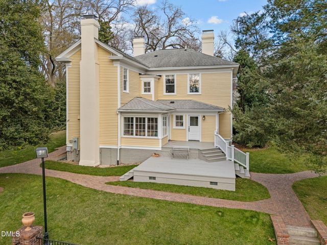 400 Ransom Street, Chapel Hill, NC 27516