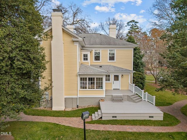 400 Ransom Street, Chapel Hill, NC 27516