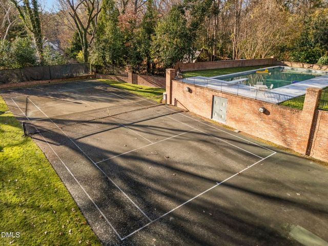 400 Ransom Street, Chapel Hill, NC 27516