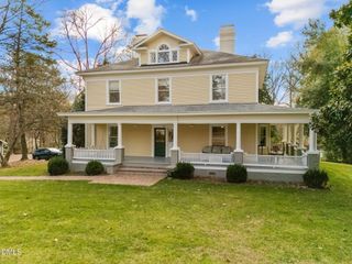 400 Ransom Street, Chapel Hill, NC 27516