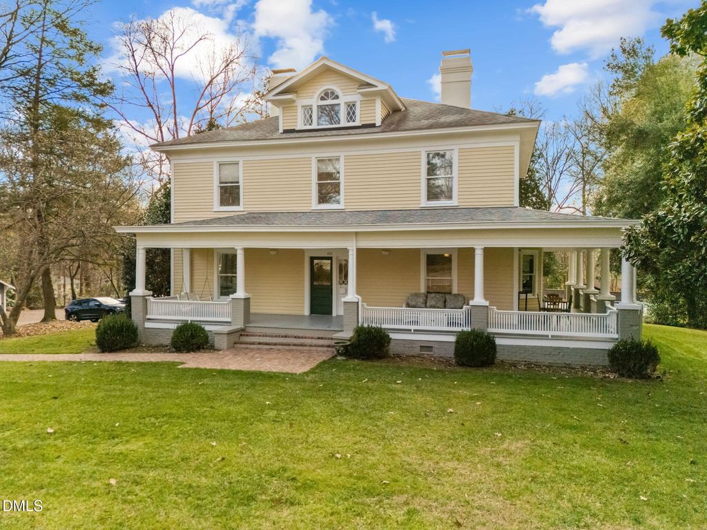 400 Ransom Street, Chapel Hill, NC 27516