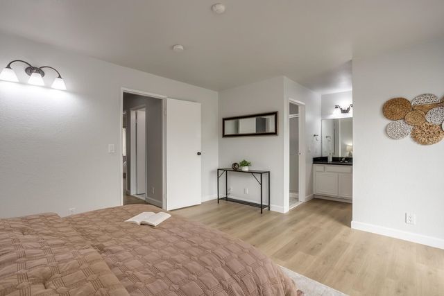 6001 Joaquin Murieta Ave F, Newark, CA 94560