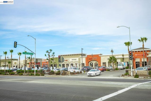 6001 Joaquin Murieta Ave F, Newark, CA 94560