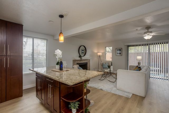 6001 Joaquin Murieta Ave F, Newark, CA 94560