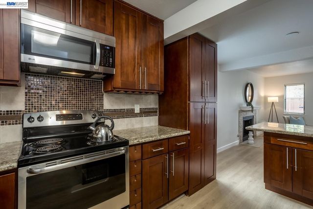 6001 Joaquin Murieta Ave F, Newark, CA 94560