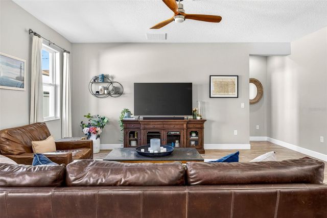 1435 MONTGOMERY BELL ROAD, Wesley Chapel, FL 33543