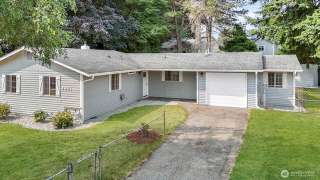 3921 Apollo Street SE, Lacey, WA 98503