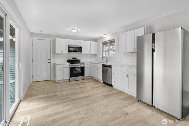 3921 Apollo Street SE, Lacey, WA 98503