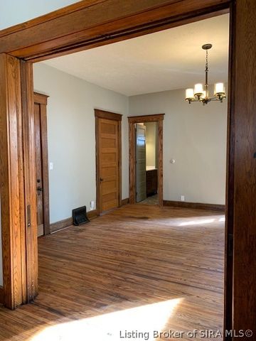 1928 E Spring Street, New Albany, IN 47150