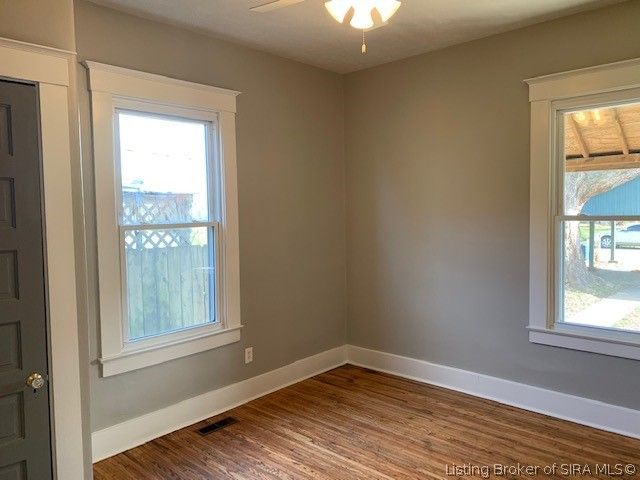 1928 E Spring Street, New Albany, IN 47150