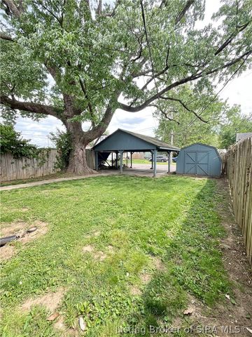 1928 E Spring Street, New Albany, IN 47150