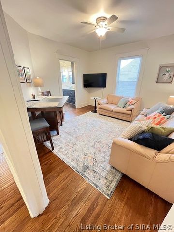 1928 E Spring Street, New Albany, IN 47150