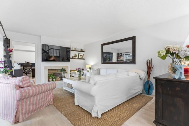 1807 18th Lane, Palm Beach Gardens, FL 33418