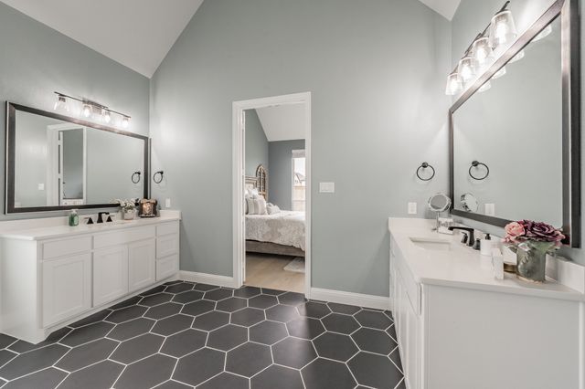 562 Broadleaf Way, Haslet, TX 76052
