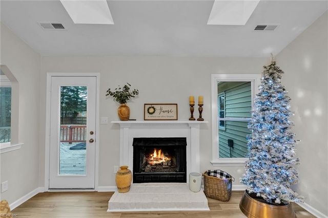 704 Yateley CT, Chesapeake, VA 23322