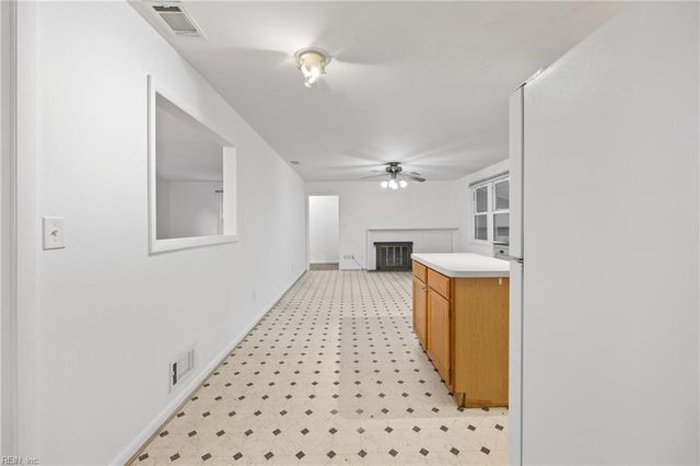 4536 Little John DR, Norfolk, VA 23513
