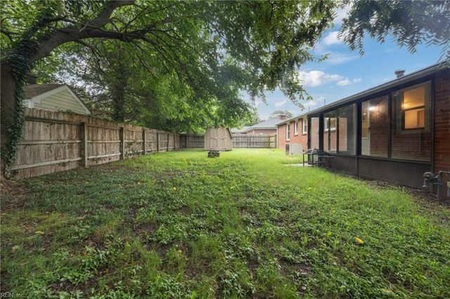 4536 Little John DR, Norfolk, VA 23513