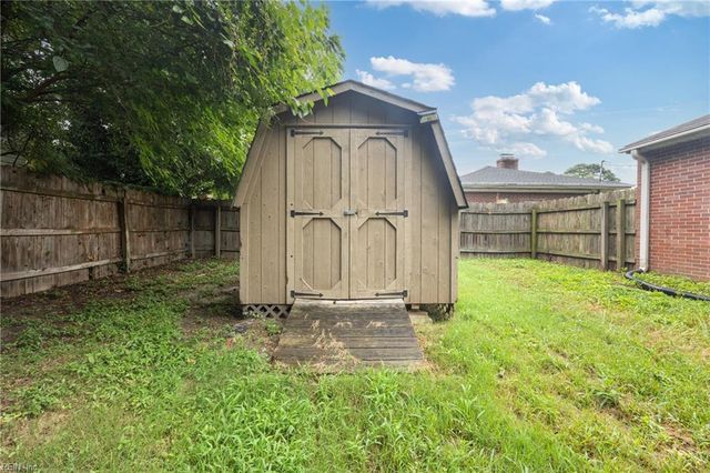 4536 Little John DR, Norfolk, VA 23513