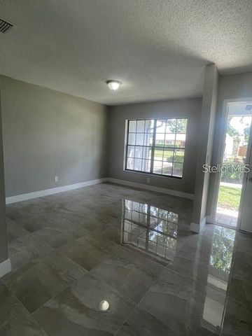 4421 RANCHWOOD LANE, Tampa, FL 33624