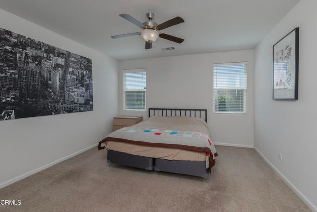 12201 Quiet Creek Way, Bakersfield, CA 93311