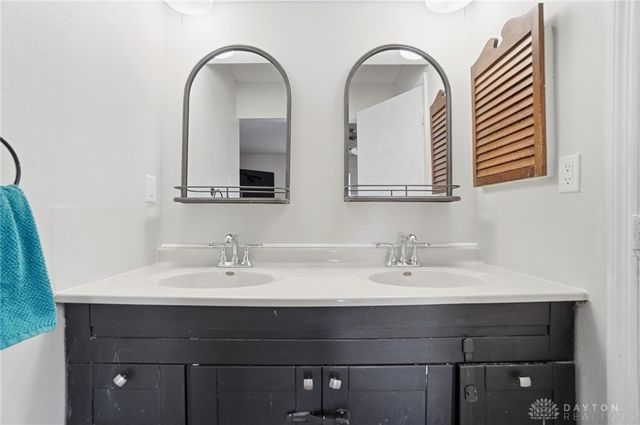 2752 Harlan Road, Waynesville, OH 45068