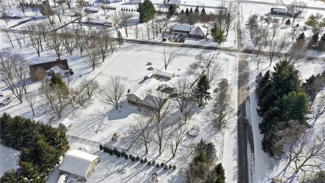 2752 Harlan Road, Waynesville, OH 45068