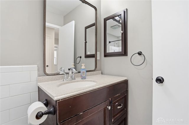 2752 Harlan Road, Waynesville, OH 45068