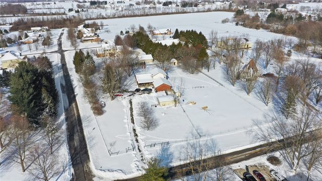 2752 Harlan Road, Waynesville, OH 45068