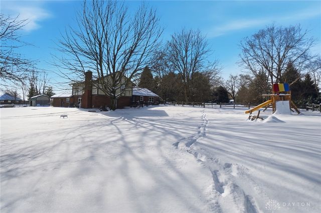 2752 Harlan Road, Waynesville, OH 45068