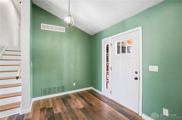 2752 Harlan Road, Waynesville, OH 45068