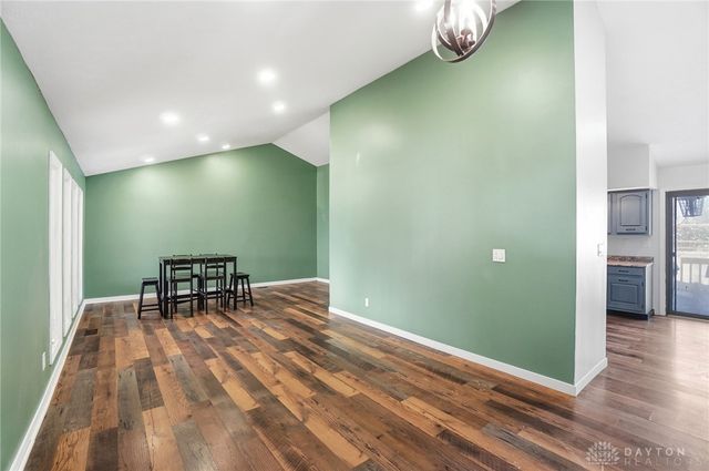 2752 Harlan Road, Waynesville, OH 45068