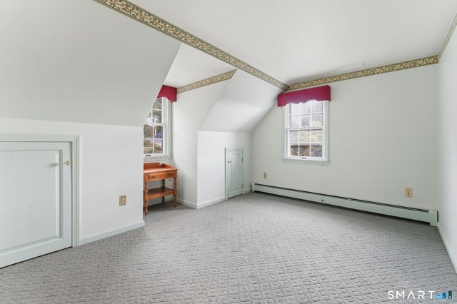 87 Phoenix Drive, Groton, CT 06340