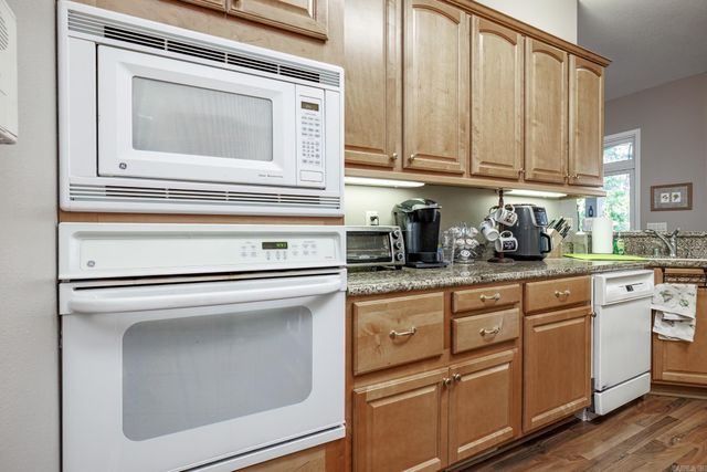 4 Poema Lane, Hot Springs Village, AR 71909