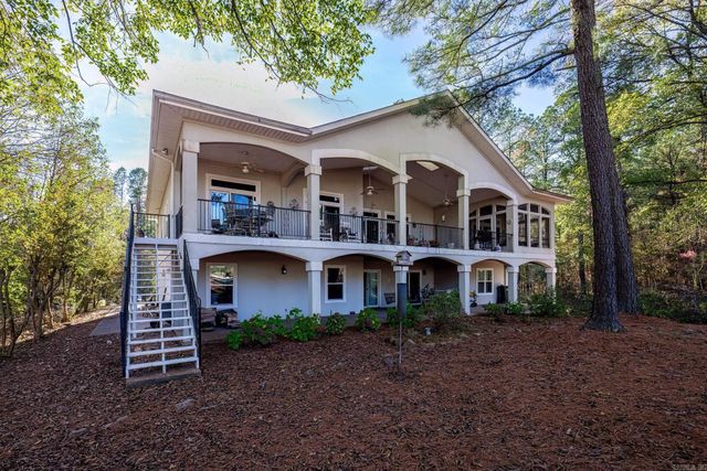 4 Poema Lane, Hot Springs Village, AR 71909