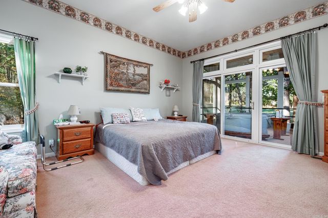 4 Poema Lane, Hot Springs Village, AR 71909