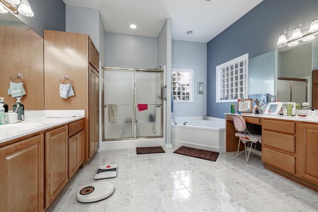 4 Poema Lane, Hot Springs Village, AR 71909