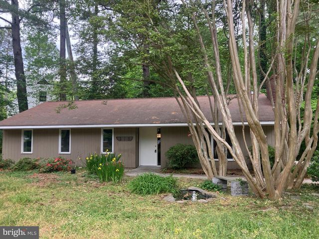 102 STAVENGER, Williamsburg, VA 23188