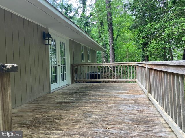 102 STAVENGER, Williamsburg, VA 23188