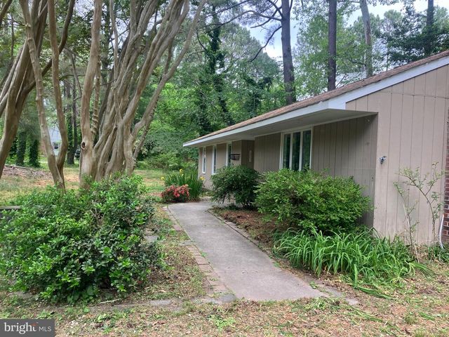 102 STAVENGER, Williamsburg, VA 23188