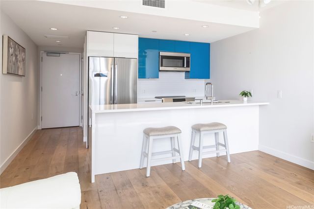 1001 Queen Street 1213, Honolulu, HI 96814