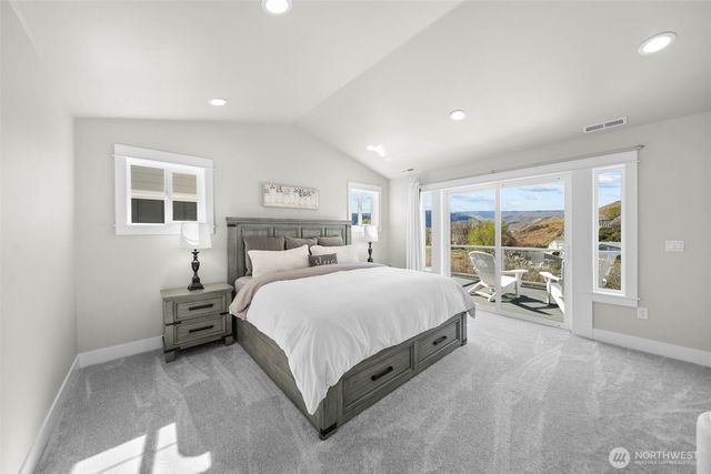 9464 Yakima Lane NW, Quincy, WA 98848