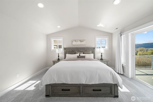 9464 Yakima Lane NW, Quincy, WA 98848